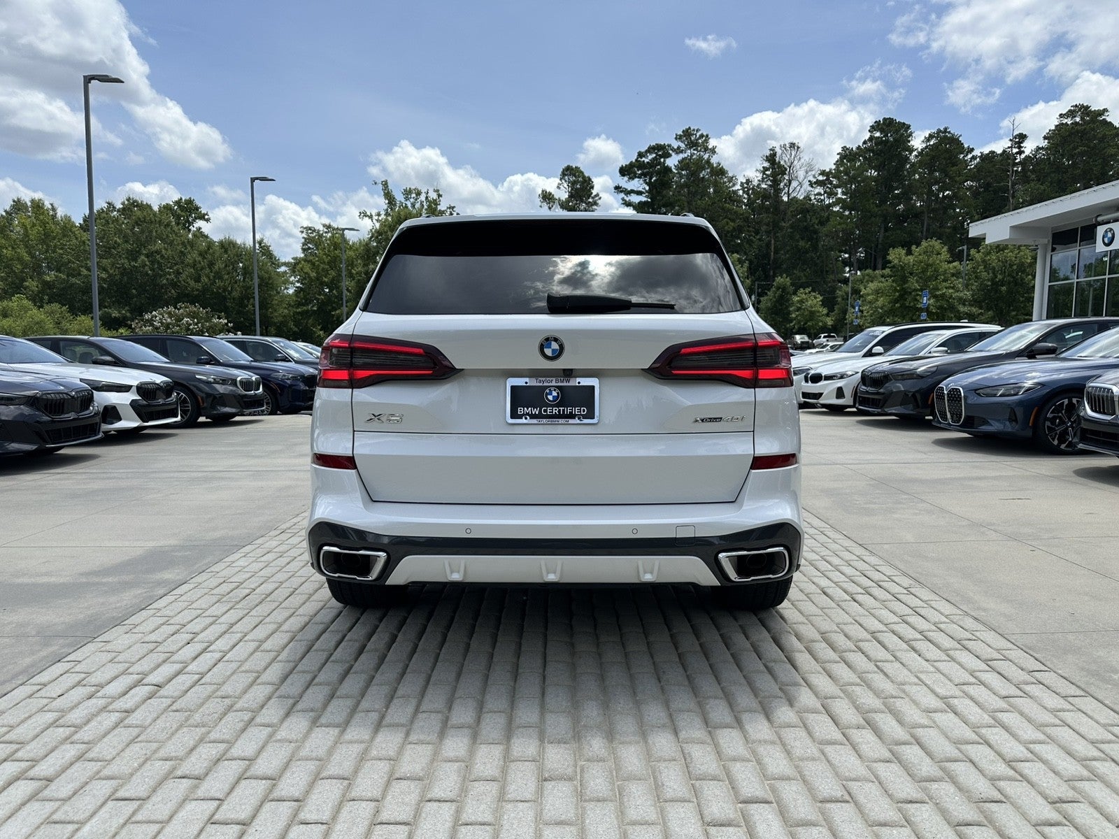 2023 BMW X5 xDrive40i