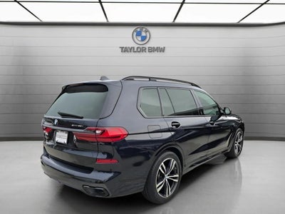 2022 BMW X7 xDrive40i