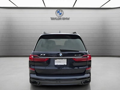 2022 BMW X7 xDrive40i