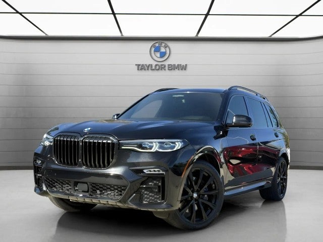 2022 BMW X7 M50i
