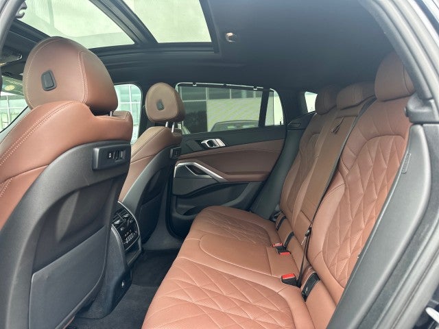 2023 BMW X6 xDrive40i