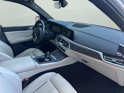 2021 BMW X5 M50i