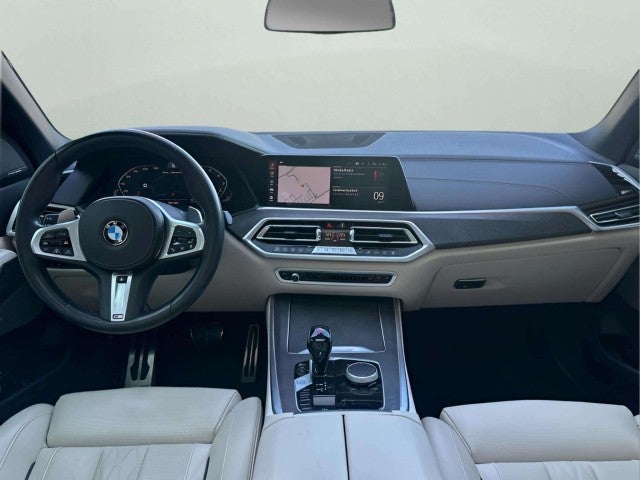 2021 BMW X5 M50i