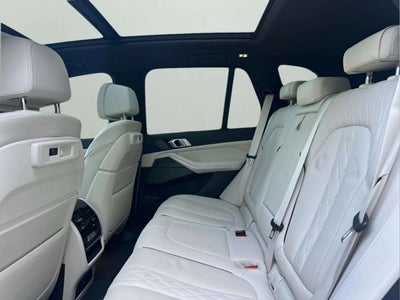 2021 BMW X5 M50i