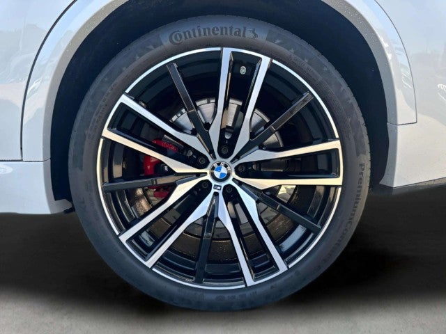 2021 BMW X5 M50i
