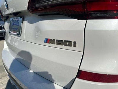 2021 BMW X5 M50i