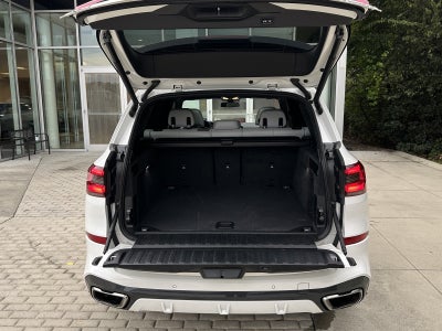 2023 BMW X5 M50i