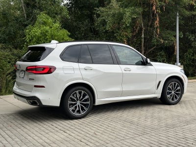 2023 BMW X5 M50i