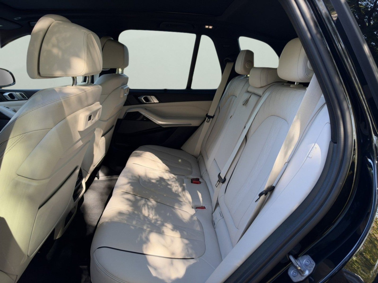 2023 BMW X5 M50i