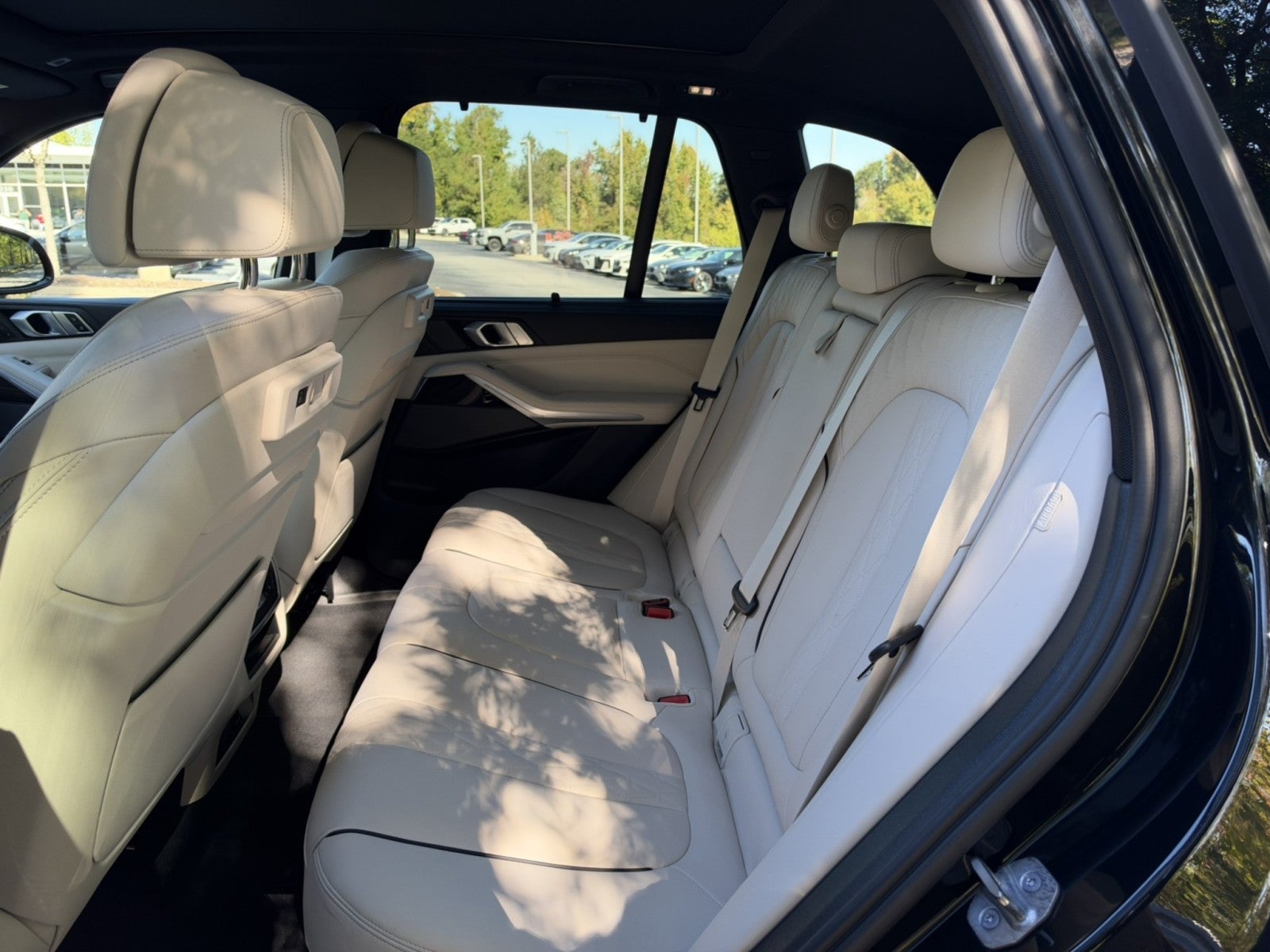 2023 BMW X5 M50i