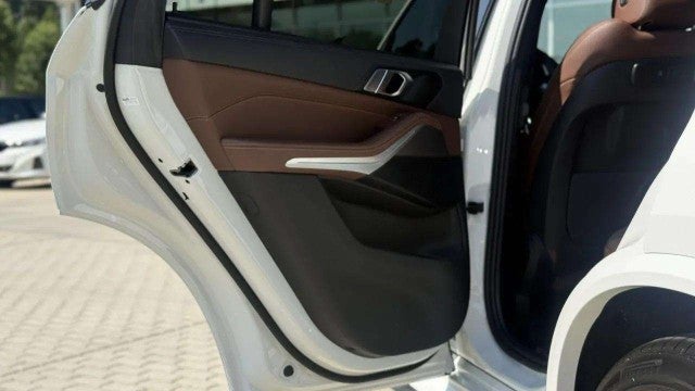 2023 BMW X5 xDrive45e