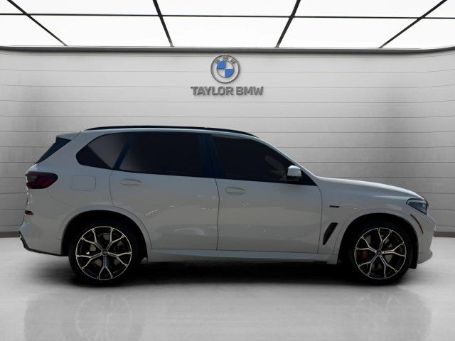 2023 BMW X5 xDrive45e