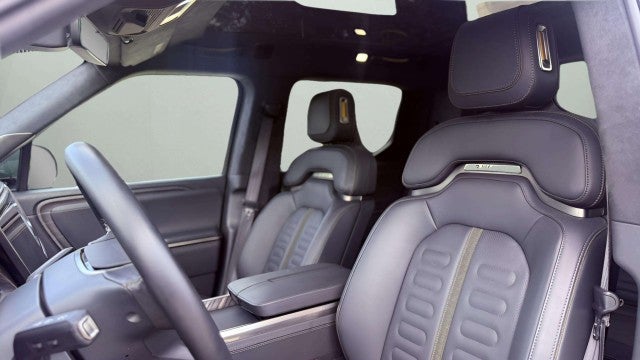 2023 Rivian R1T Adventure