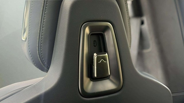 2023 Rivian R1T Adventure