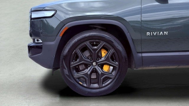2023 Rivian R1T Adventure