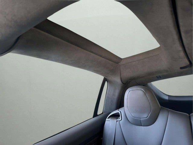 2024 Tesla Model X Base