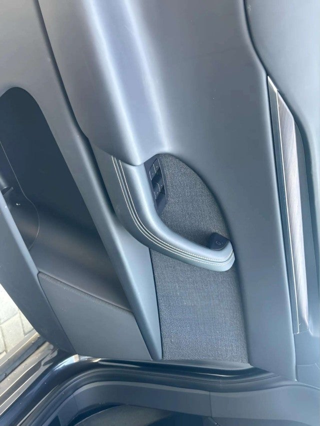 2024 Tesla Model X Base