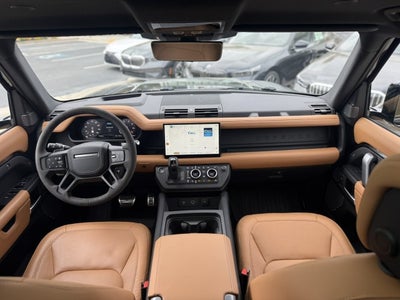 2024 Land Rover Defender V8