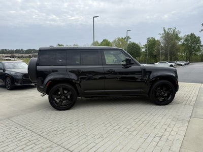 2024 Land Rover Defender V8