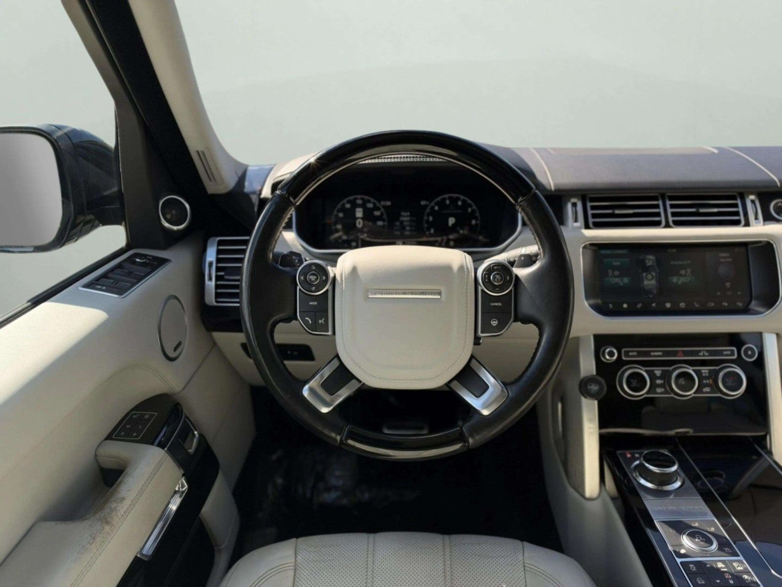 2017 Land Rover Range Rover Base