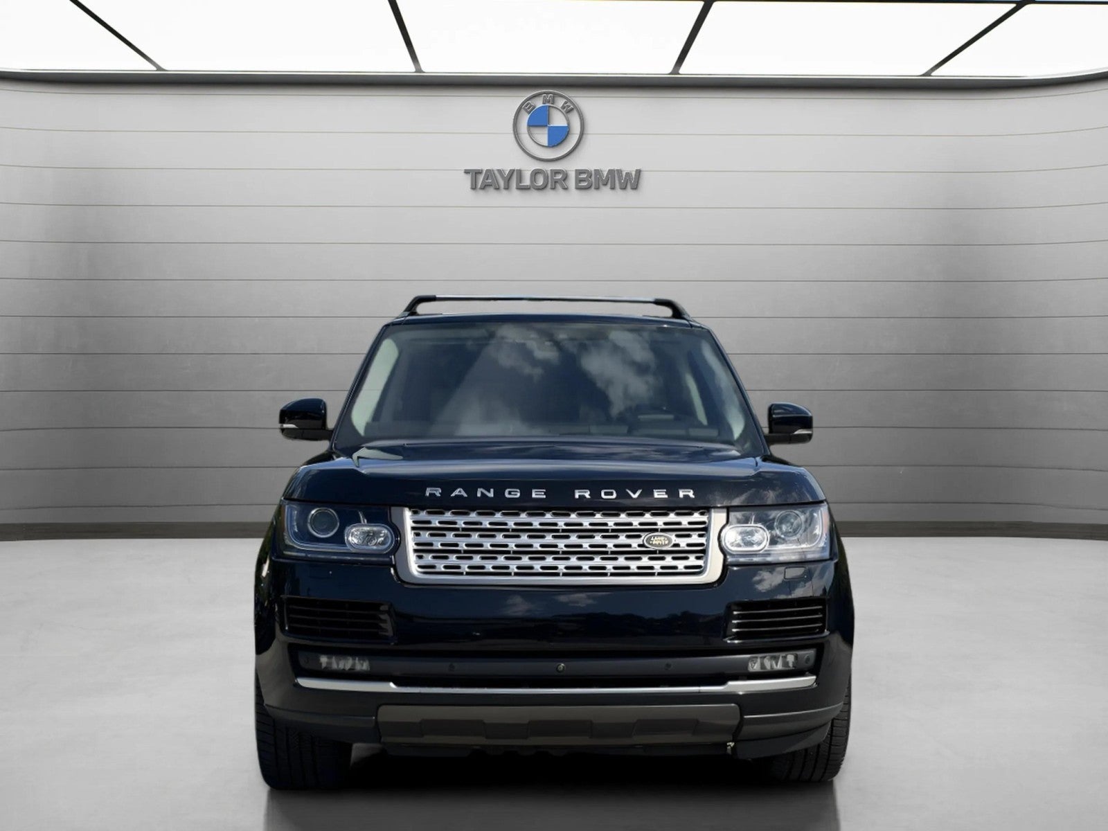 2017 Land Rover Range Rover Base