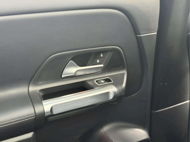 2022 Mercedes-Benz GLB GLB 250