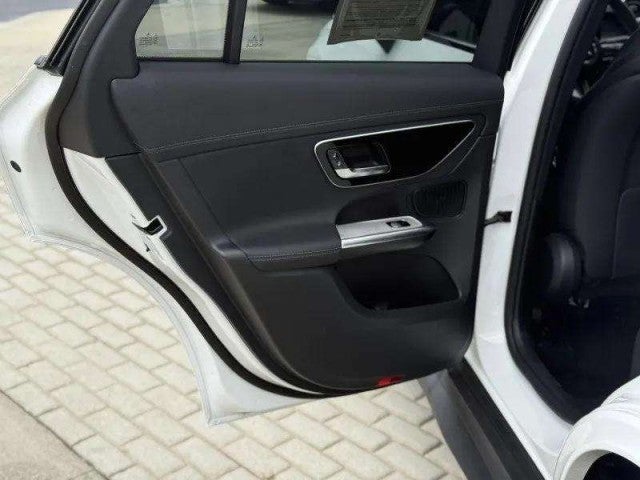 2024 Mercedes-Benz GLC GLC 300