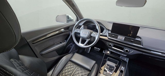 2023 Audi SQ5 Premium Plus