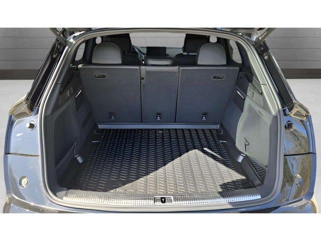 2023 Audi SQ5 Premium Plus