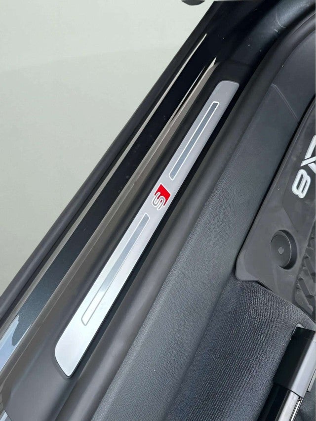 2026 Audi Q8 Premium Plus