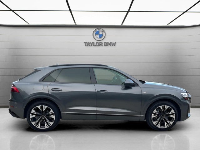 2026 Audi Q8 Premium Plus