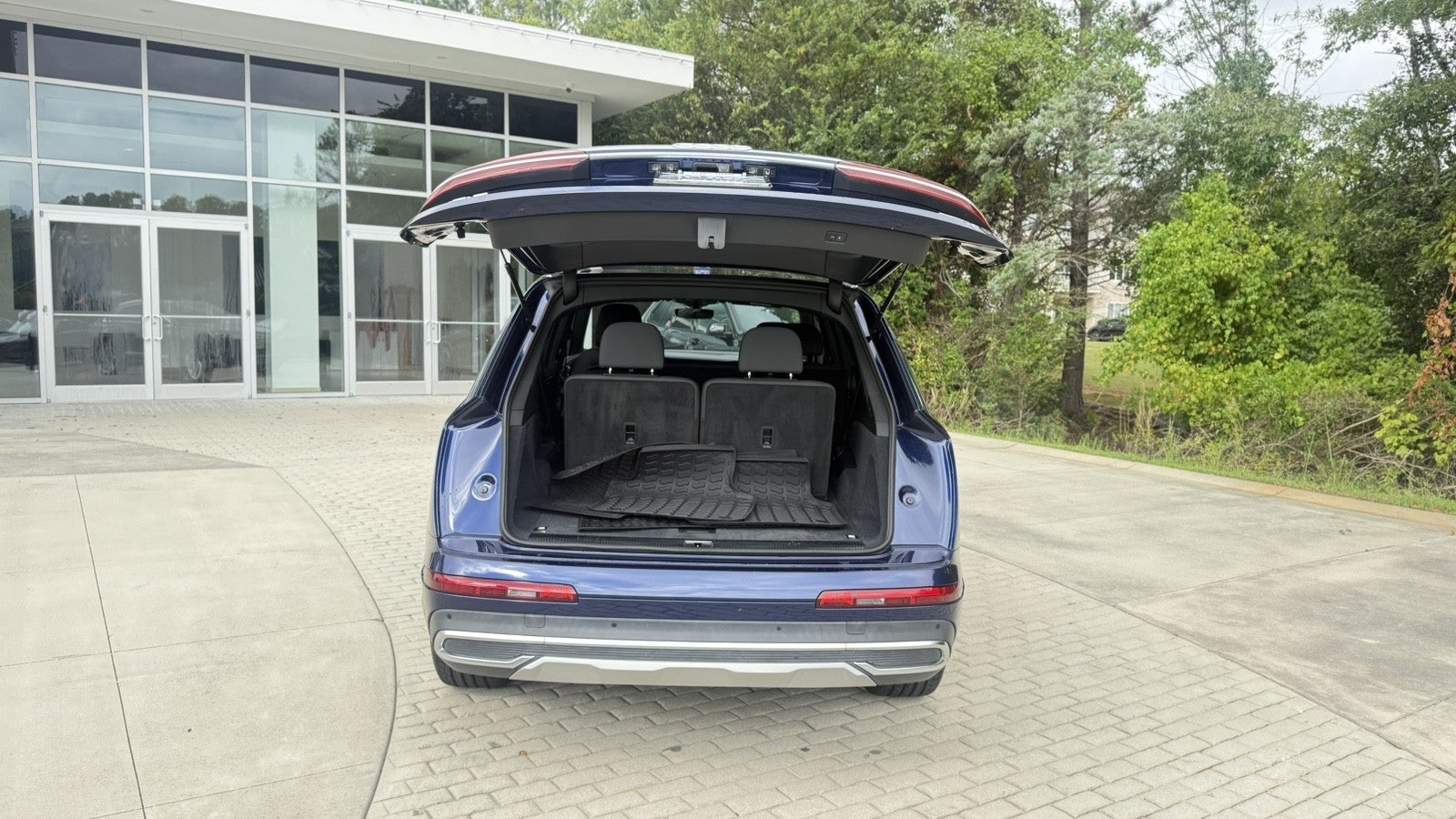 2021 Audi Q7 Premium Plus