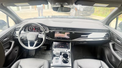 2021 Audi Q7 Premium Plus