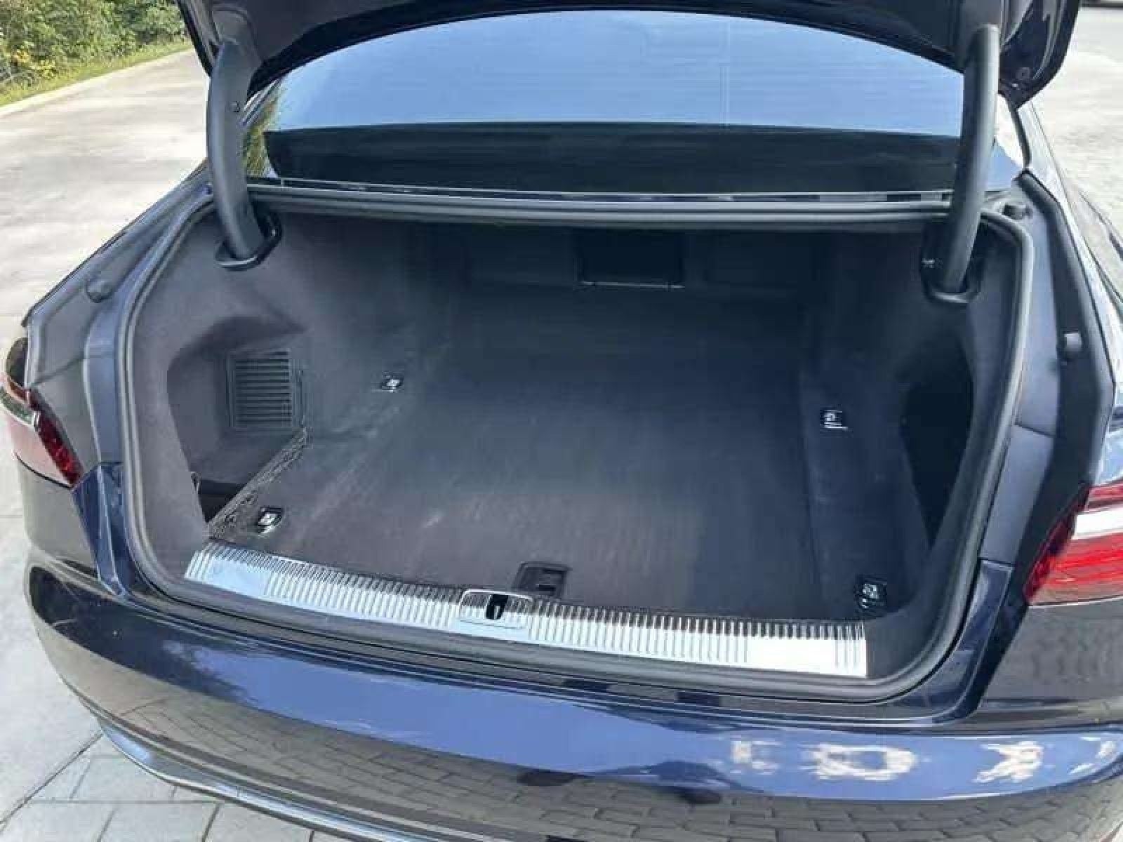 2022 Audi A8 Base