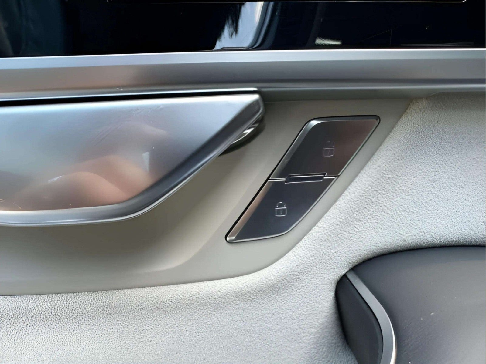 2022 Audi A8 Base