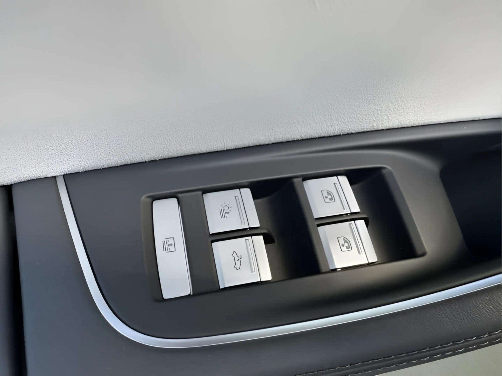 2022 Audi A8 Base