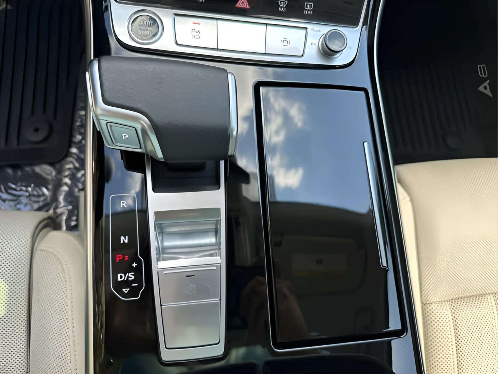 2022 Audi A8 Base