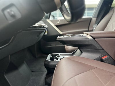 2025 BMW iX xDrive50 xDrive50
