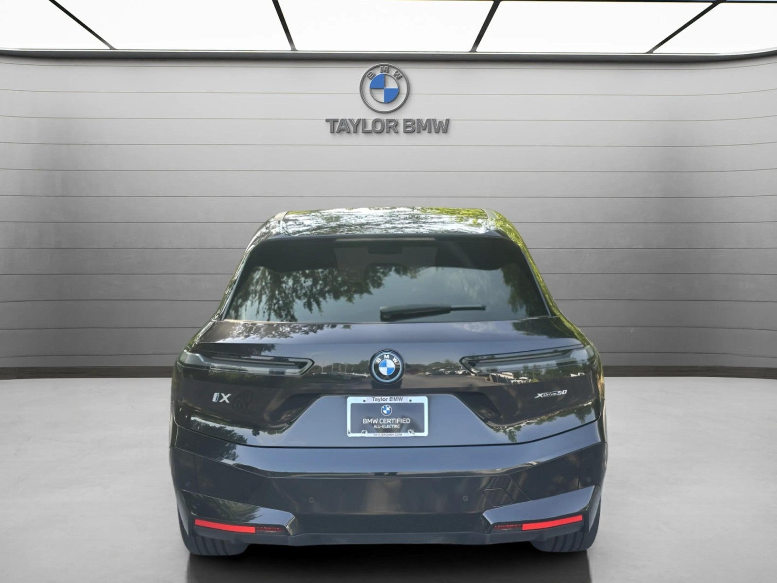 2024 BMW iX xDrive50