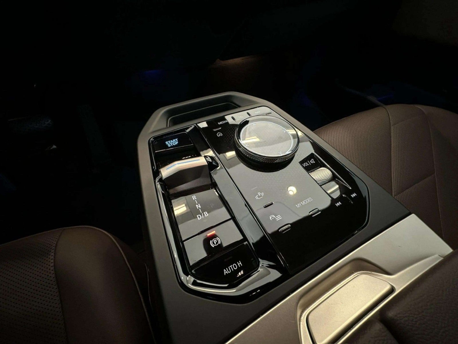 2024 BMW iX xDrive50