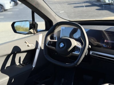 2026 BMW iX xDrive60