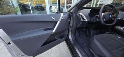 2026 BMW iX xDrive60