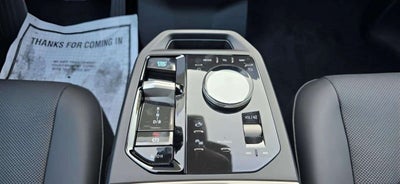 2026 BMW iX xDrive60