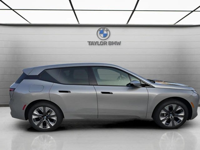 2026 BMW iX xDrive60
