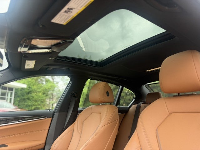 2023 BMW 530e 530e