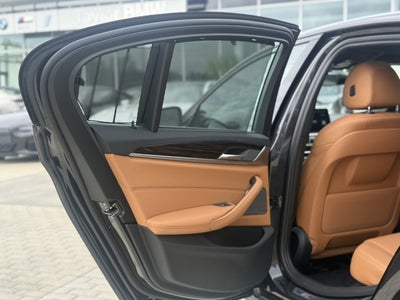 2023 BMW 530e 530e