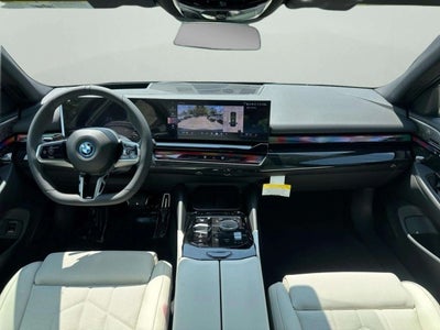 2027 BMW 550e 550e xDrive