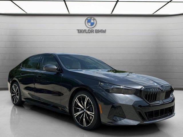 2027 BMW 550e 550e xDrive