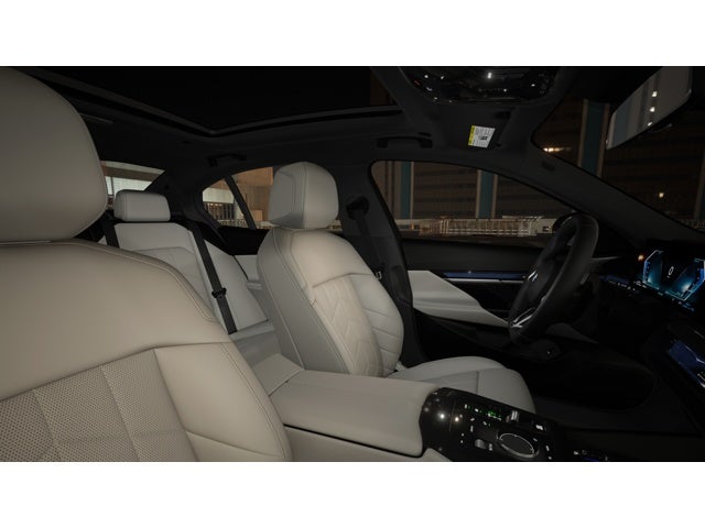 2027 BMW 550e 550e xDrive