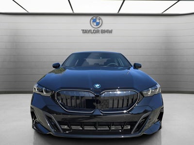 2026 BMW 550e 550e xDrive